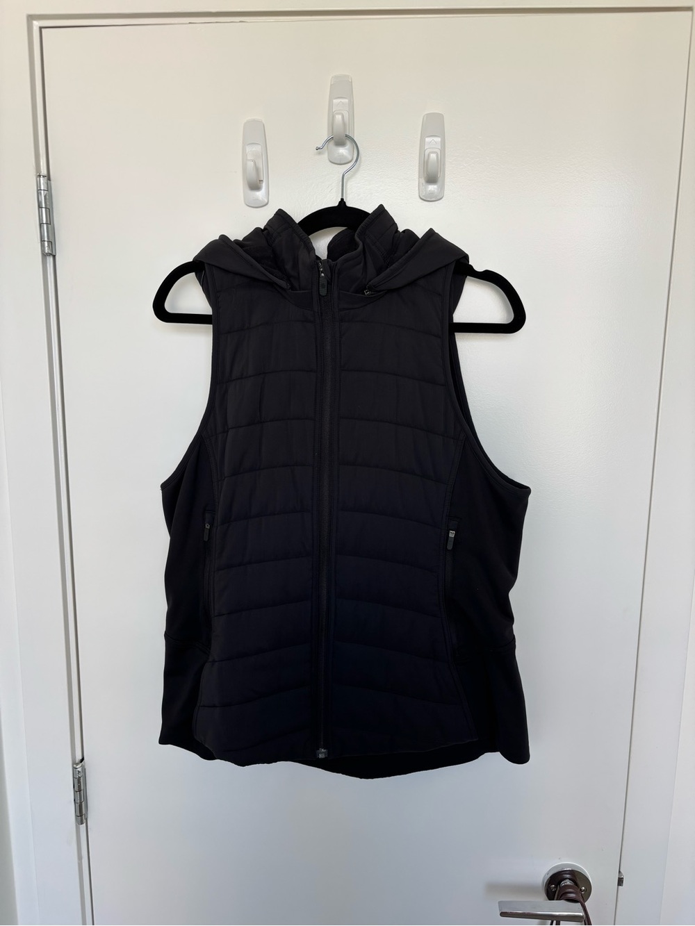 lululemon Black Hooded Run Vest - Women's size 12